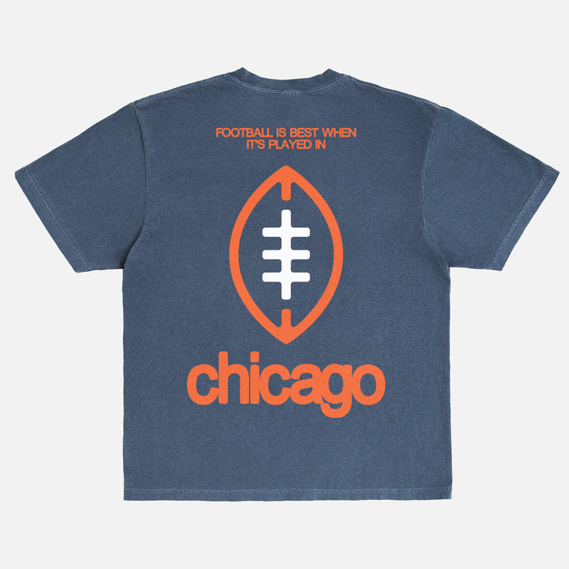 Washed navy blue comfort colors Chicago Football streetwear t-shirt with front and back print and oversized vintage Chicago Bears logo